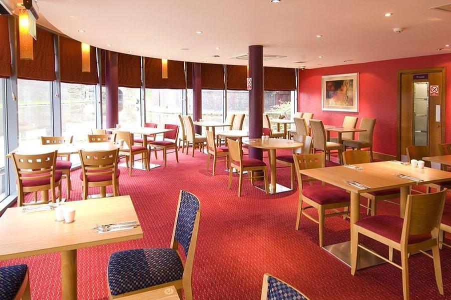 Premier Inn Nottingham Arena Екстериор снимка